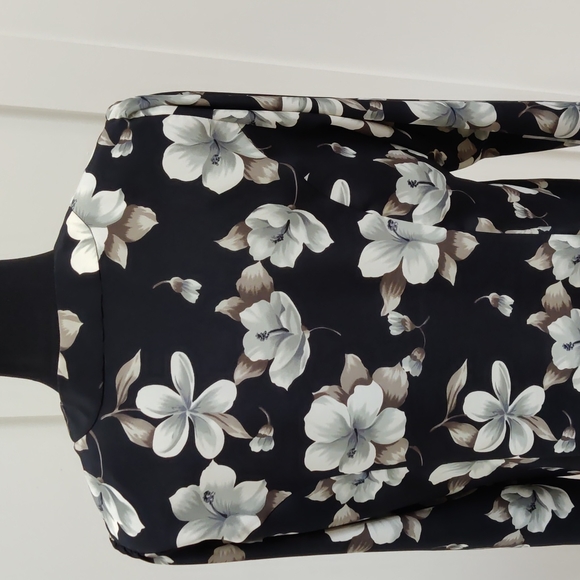 Vintage Designer D'Allaird's Blouse size Medium - Picture 6 of 8